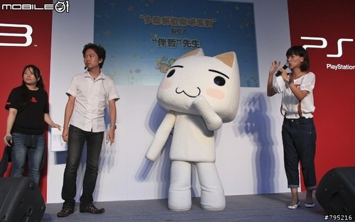 护士装台妹!超薄PS3**首发现场报道