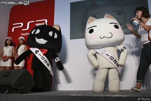 护士装台妹!超薄PS3**首发现场报道 护士装台妹!超薄PS3**首发现场报道