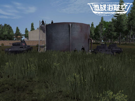 《激战海陆空》