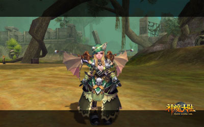 图片: 图3：《神魔大陆》圣光之翼效果-矮人.jpg