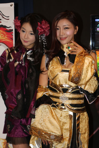 韩国美女COS万花藏剑