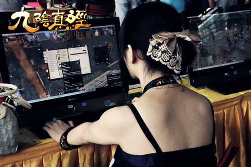 港人武侠梦 香港玩家亮相九阴真经擂台赛