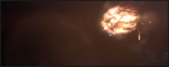 坠落中的陨石……