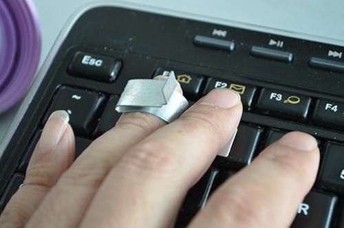 技术宅拯救世界：法师无限冰法必备利器