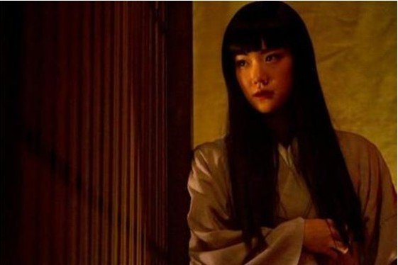 苍井优饰演高荷惠