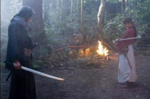 鹈堂刃卫VS绯村剑心