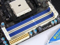 完美支持A10-6800K 梅捷A85大板599元