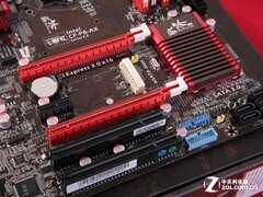 供电充足散热好 七彩虹H87市场报价649