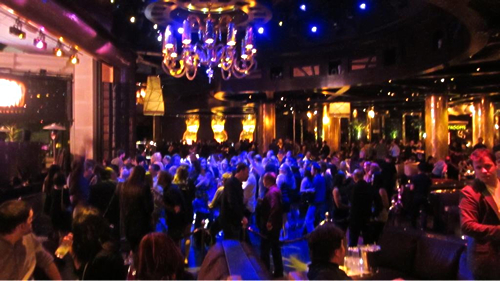 暴雪举办年终庆祝派对