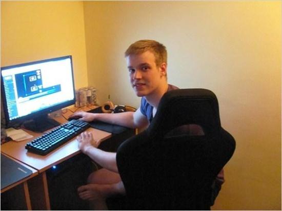 [图文] Gosu战队负责人探访Fnatic老巢_新闻资讯_游久网DOTA2.UUU9.COM