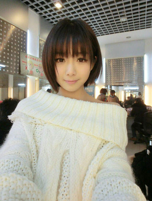 韩雨嘉　在游戏展上有天使萌妹之称的甜美SG