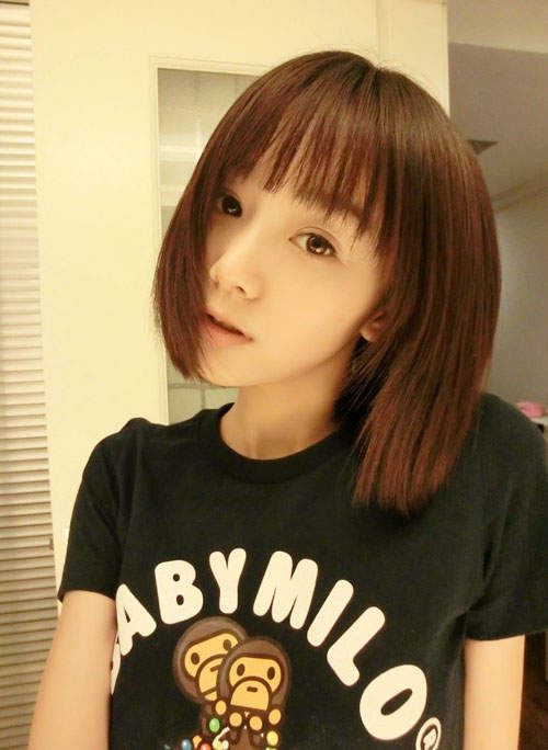 韩雨嘉　在游戏展上有天使萌妹之称的甜美SG