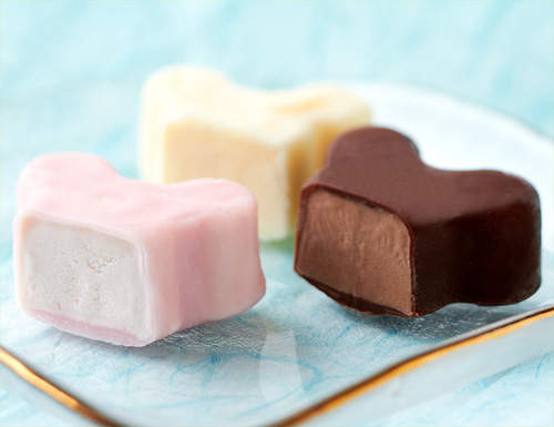 超高级的《迪斯尼立体蛋糕》谁舍得对米奇下刀呢...... 超高级的《迪斯尼立体蛋糕》谁舍得对米奇下刀呢......