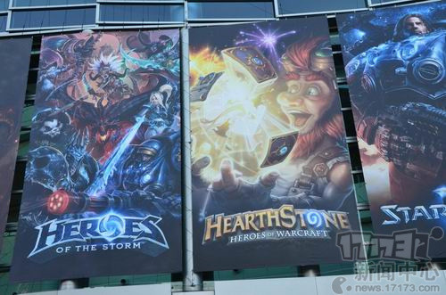 暴雪嘉年华,2013,场外,排队,礼品,人山人海,盛况最新图片