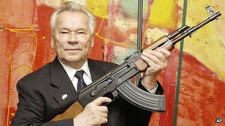 AK47之父卡拉什尼科夫去世享年94岁