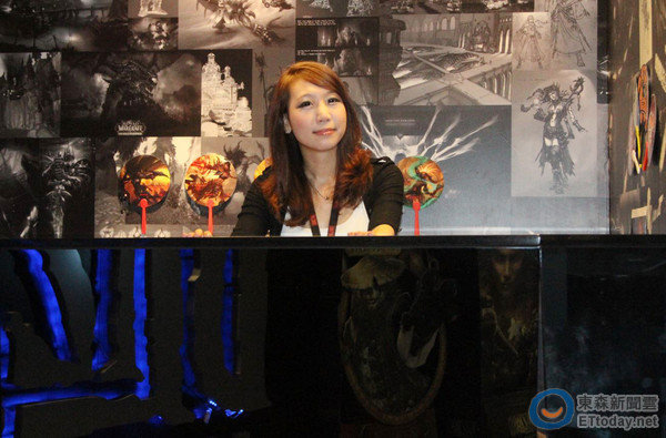 暴雪性感女助理自曝为魔兽顶尖高手 曾穷到只能喝水(8)