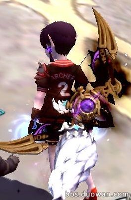 部分职业堕落的勇士之武器站街外观图