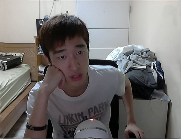 TSM教练：我认为我们可以轻松击败皇族