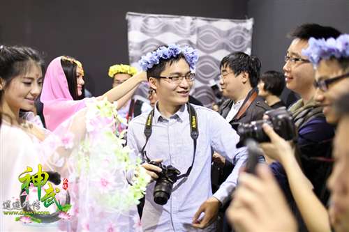 “世外桃源”3D馆其乐融融