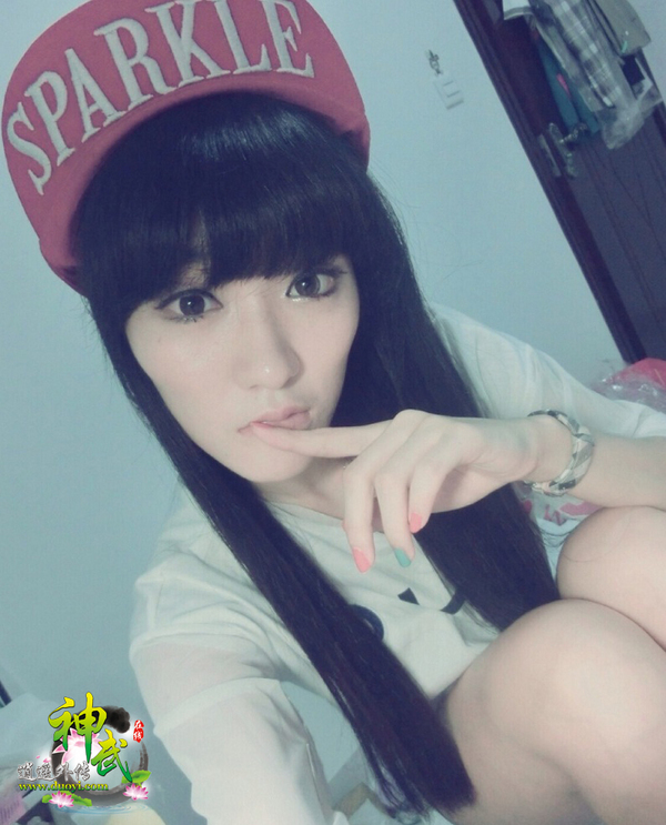 《神武》最新主题曲演唱者 七朵个人档案之一朵