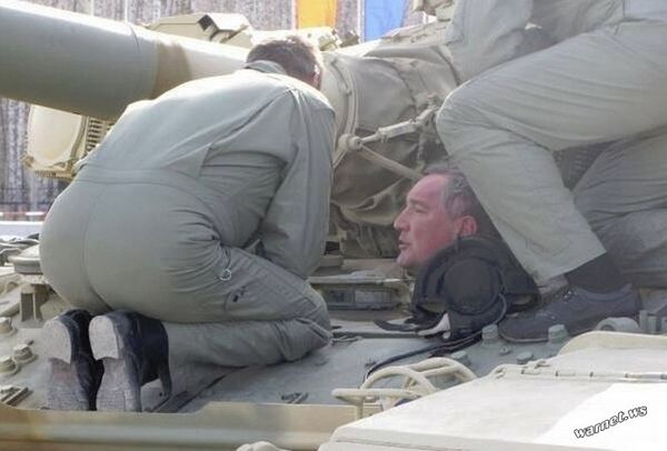 WOT花边新闻：俄副总理作秀卡在坦克里