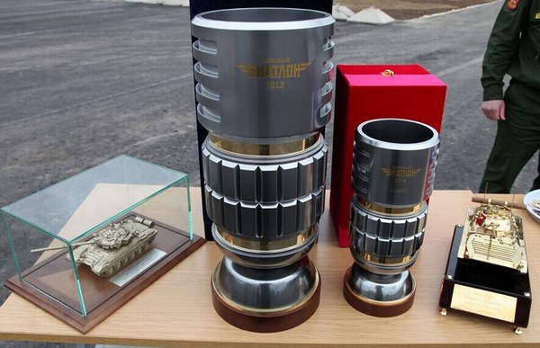 俄罗斯坦克大战奖品曝光：金色小战车