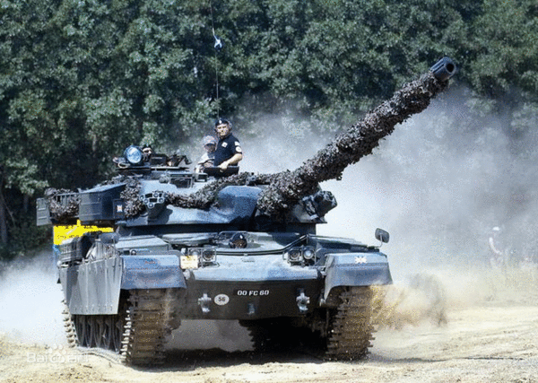 Storm的Q&A：一些未来线坦克线路计划