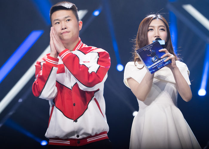 地球俱乐部赛前采访