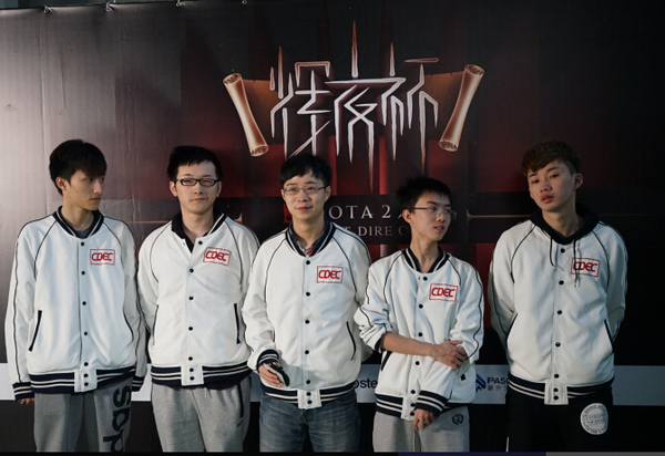 采访CDEC.Y：战胜CDEC很兴奋 线下感觉更适合我们