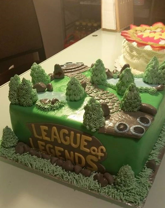 惊现LOL地图蛋糕!栩栩如生该如何下口
