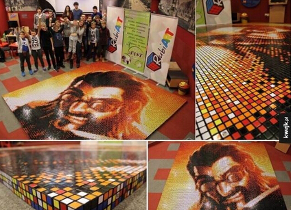 国外儿童真会玩：魔方拼凑纳尔与男枪