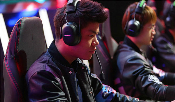 多玩独家 OMG官方回应为何引韩国教练