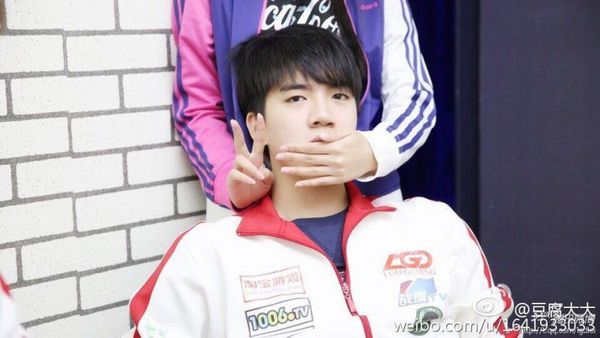 妈妈都要不认识了 PYL整容归来重返LPL