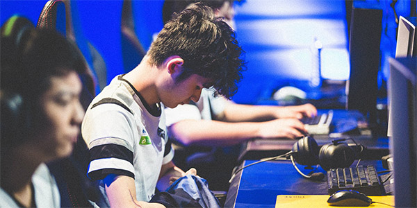 AP刺客崛起 细数LPL四位AP大内刺客