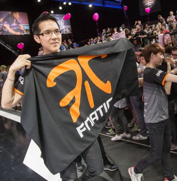 每周战队排行榜：EDG全球第一！SKT金身被破