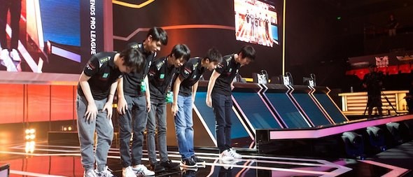 Riot官网点评：中国LPL季后赛中存在的五大问题
