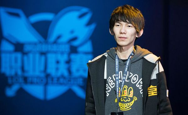 那美微博暗示退役？昔日最强AD何去何从