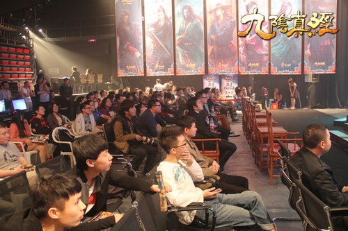 美女侠士乱入 九阴真经武林大会精彩回顾