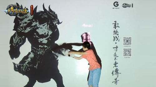 这个城会玩的走廊被《传奇永恒》承包了！