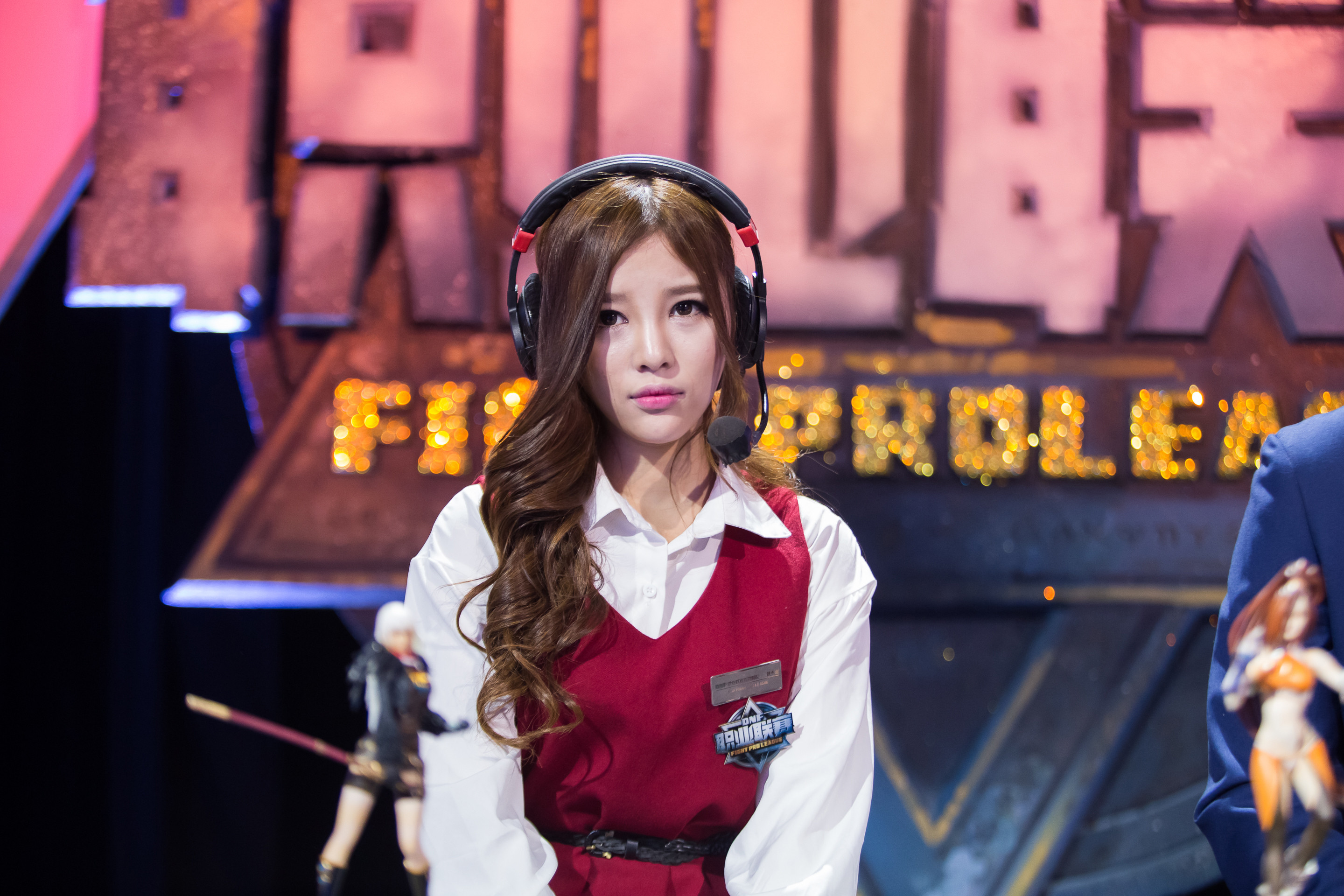 干什么这么凶咯？光棍节福利糖小幽大量高清照片