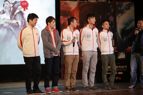 DOTA2热力大趴现场火爆 西安站活动圆满落幕