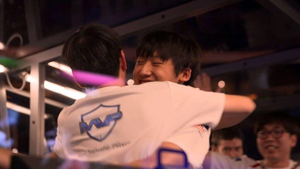 TI5主赛事首日战罢——中国军团五战四胜一负