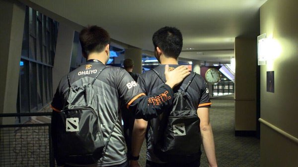 TI5主赛事首日战罢——中国军团五战四胜一负