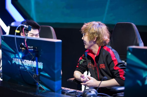 巅峰之夜LGD只欠运气 夏季赛期待卷土重来 巅峰之夜LGD只欠运气 夏季赛期待卷土重来