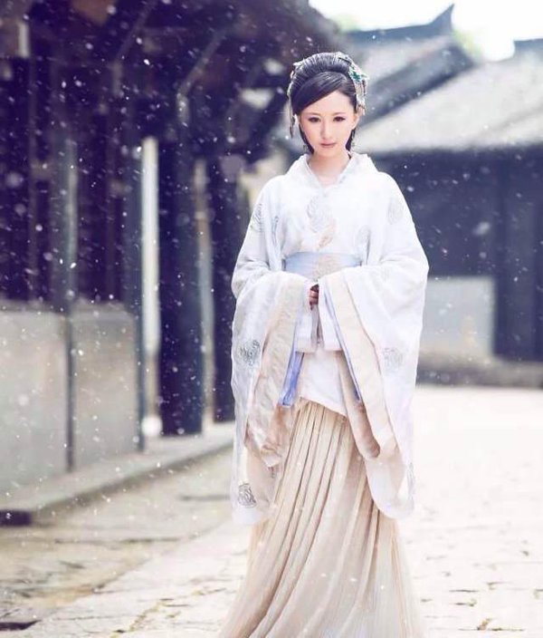 《天下3》玩家小师妹变身舞台剧参谋