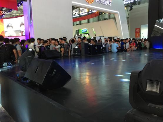 China Joy 2015今日开幕 万众聚焦暴雪游戏展台