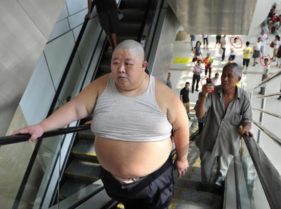 钱大哈哈哈镜：你人生玩的第一款游戏是什么