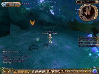 怪物在放出攻击前一定会有攻击征兆，抓好时间差就可以回避光球攻击