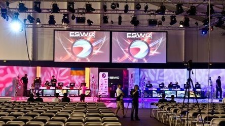 这就是传说中的ESWC决赛，门可罗雀