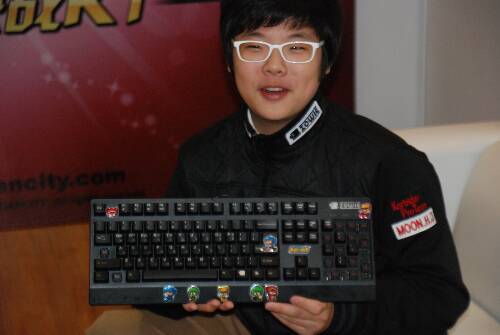 《跑跑卡丁车》神童小胖到场k1成焦点